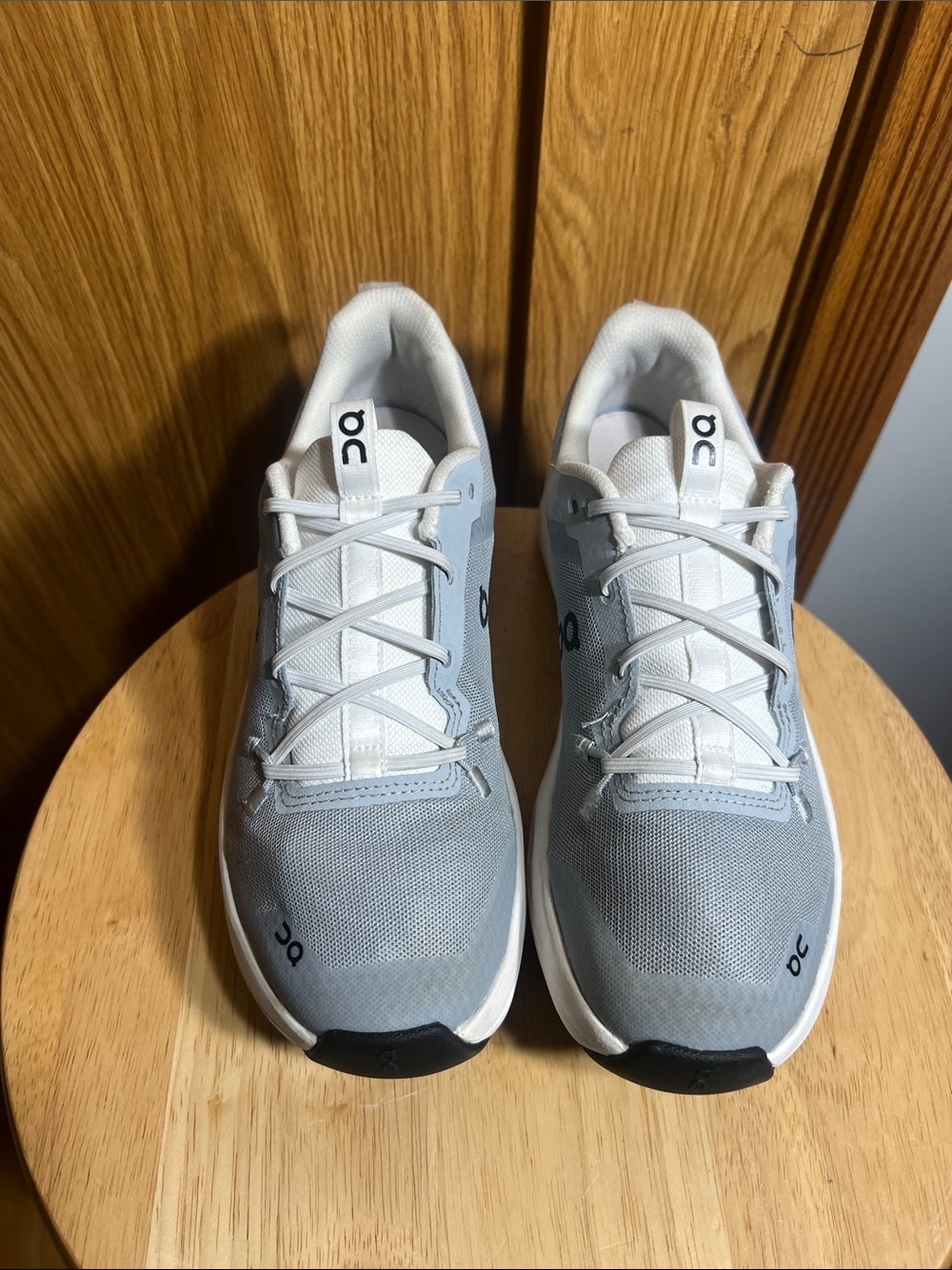 On Running Men's Athletic Shoes in White and Light Gray
